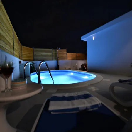 Vikendica Holiday House Pop&rock With Pool
